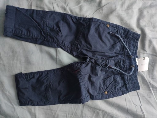 Zdjęcie oferty: spodnie dla chłopca NEXT Nowe rozmiar 80 9-12 m-cy