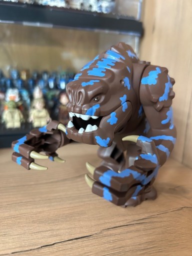 Zdjęcie oferty: Lego Star wars custom figurka Rancor force unleashed 