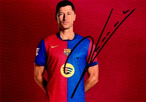 Zdjęcie oferty: ROBERT LEWANDOWSKI - zdjęcie 18x13 z oryginalnym autografem