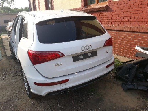 Zdjęcie oferty:  Audi Q5 8R0 klapa tył kompletna LY9C 