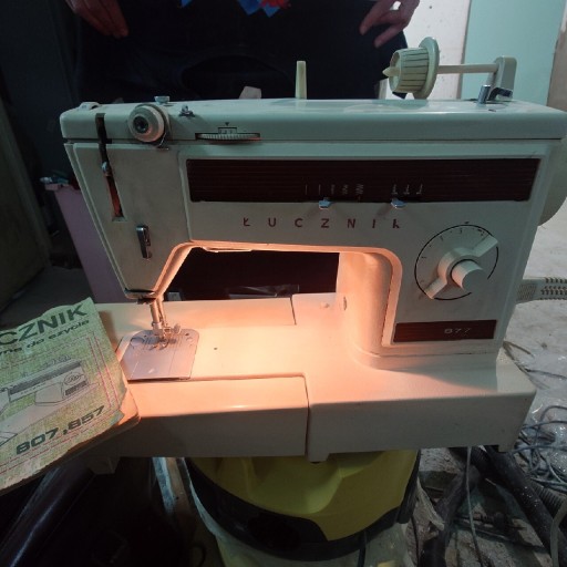 Zdjęcie oferty: Łucznik 877 z książeczką i oryginalna skórzana torbą. Sprawna