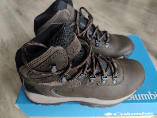 Zdjęcie oferty: Columbia Newton Ridge buty damskie trekkingi r. 38