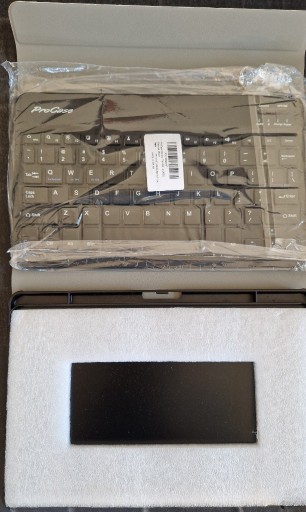 Zdjęcie oferty: Etui na tablet Samsung Galaxy Tab S6 10,4 cala