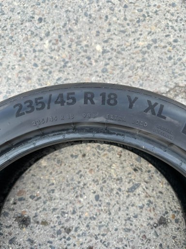 Zdjęcie oferty: opona letnia Continental 235/45 R18 Y XL