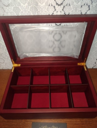 Zdjęcie oferty: Eleganckie pudełko na herbatę, biżuterie 