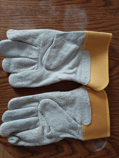 Zdjęcie oferty: Rękawiczki robocze  wzmacniane skórą 