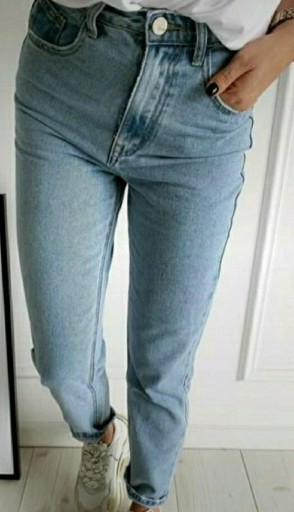 Zdjęcie oferty: Spodnie 'MOM' JEANS