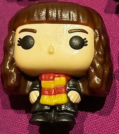 Zdjęcie oferty: Hermiona Granger Harry Potter Quidditch kinder joy