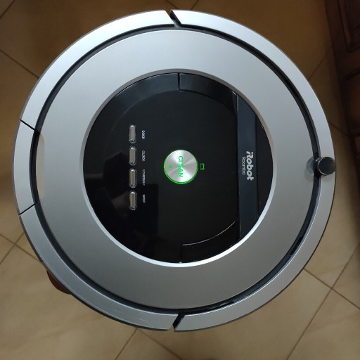 Zdjęcie oferty: Robot sprzątający odkurzacz iRobot Roomba 800