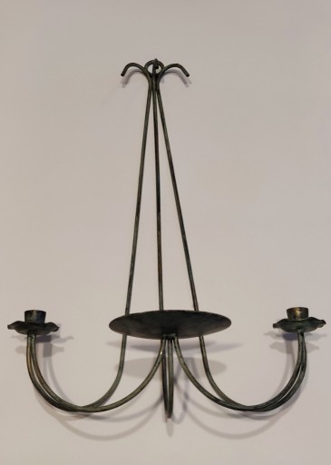 Zdjęcie oferty: Świecznik potrójny naścienny metalowy - patyna