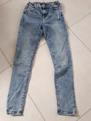 Zdjęcie oferty: Jeansy Zara 164