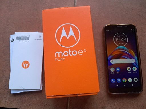 Zdjęcie oferty: Motorola e6 pudełko etui rok 2020 dualSim Jaworzno