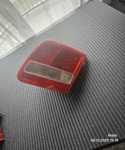 Zdjęcie oferty: Lampa Reflektor prawy w klape Audi A8 D3* 100% działa