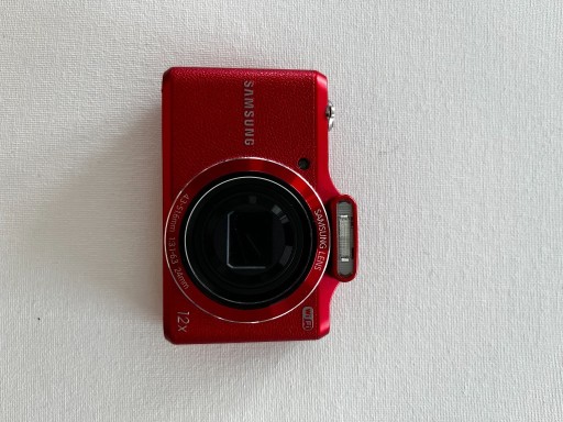 Zdjęcie oferty: Samsung WB50F aparat cyfrowy w super stanie