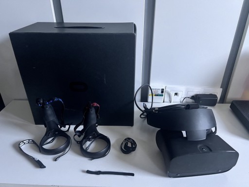 Zdjęcie oferty: Gogle VR | Oculus Rift S
