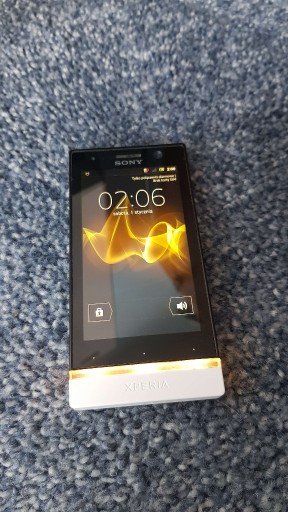 Zdjęcie oferty: Sony Xperia U   