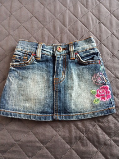 Zdjęcie oferty: Dżinsowa spódniczka mini dziewczynka 12 miesięcy