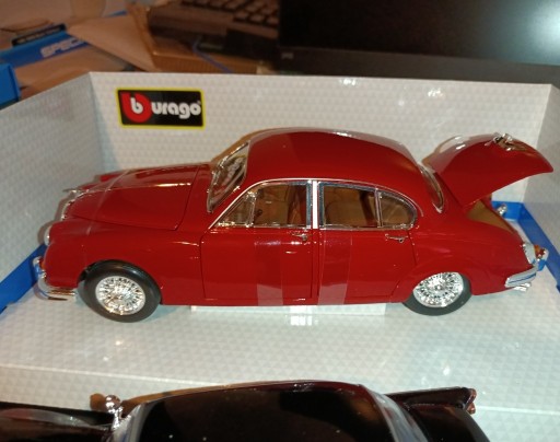 Zdjęcie oferty: Jaguar Mark 2 1960 bburago 1/18