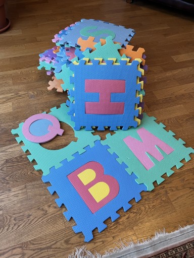 Zdjęcie oferty: Puzzle piankowe do pokoju dziecięcego