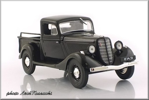 Zdjęcie oferty: CCCP AUTOLEGENDY 78 GAZ M415 DeA 1:43