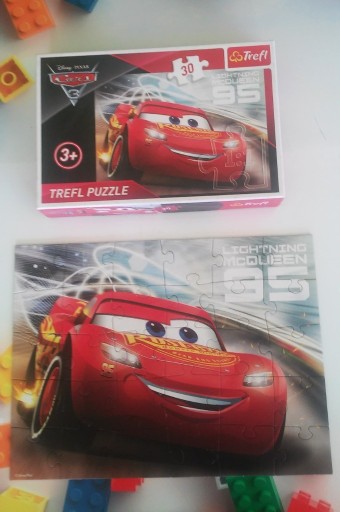 Zdjęcie oferty: Puzzle 30 puzzli Cars Zygzak McQueen 3+ 