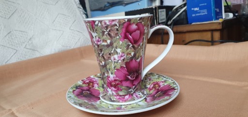 Zdjęcie oferty: Filiżanka japońska porcelana