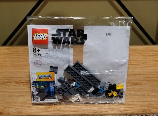 Zdjęcie oferty: Lego Star Wars 75522 Droid Commander klocki unikat