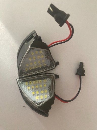 Zdjęcie oferty: LED pod lusterko dla VW Golf5 GTI Mk5 Jetta Passat