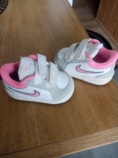 Zdjęcie oferty: Adidaski Nike