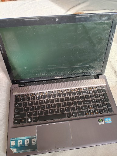 Zdjęcie oferty: Lenovo z 580 uszkodzony na części