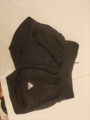 Zdjęcie oferty: Spodenki damskie Adidas rozmiar S