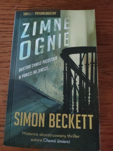 Zdjęcie oferty: Zimne ognie Beckett thriller psychologiczny