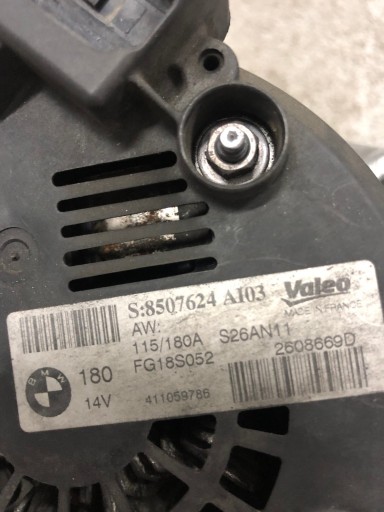 Zdjęcie oferty: alternator bmw valeo 8507624 AI02