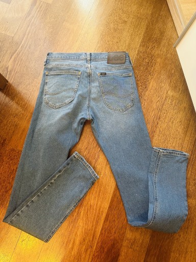 Zdjęcie oferty: Spodnie jeansowe lee w28 l34