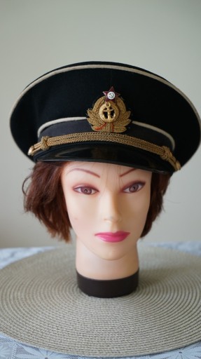 Zdjęcie oferty: czapka oficerska marynarki radzieckij