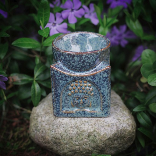 Zdjęcie oferty: Kominek ceramiczny Budda wosk i olejki granatowy