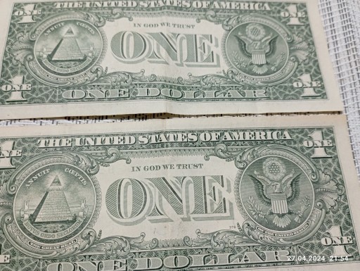 Zdjęcie oferty: One dollar 1995 r,dwa kolejne numery B 53340620Q