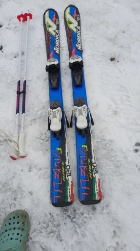 Zdjęcie oferty:  Narty Nordica Race Junior 120cm + gratiss kijki