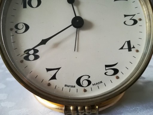 Zdjęcie oferty: zegarek szwajcarski z budzikiem Bulova uszkodzony