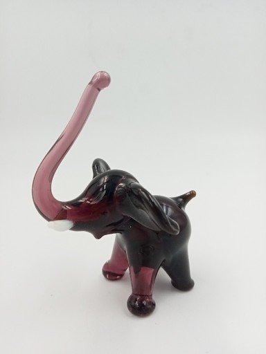 Zdjęcie oferty: Szklana figurka słonia 
