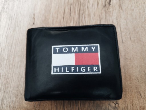 Zdjęcie oferty: Portfel Tommy Hilfiger pojemny, duży