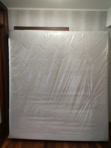 Zdjęcie oferty: Materac piankowy WELLPUR F35 GOLD, 180 x 200cm