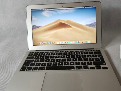 Zdjęcie oferty: Apple MacBook Air 11 2015 - Fajny stan