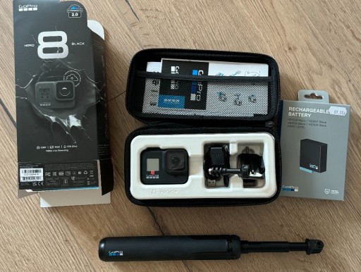 Zdjęcie oferty: Go Pro Hero 8 Black jak nowy + dodatki