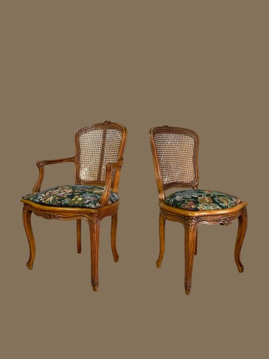 Zdjęcie oferty: 6 krzeseł i 2 fotele do jadalni stabilne, Francja