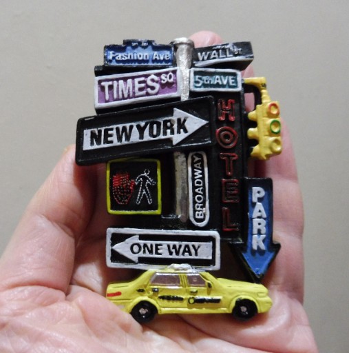 Zdjęcie oferty: Magnes na lodówkę 3D USA Nowy Jork Taxi
