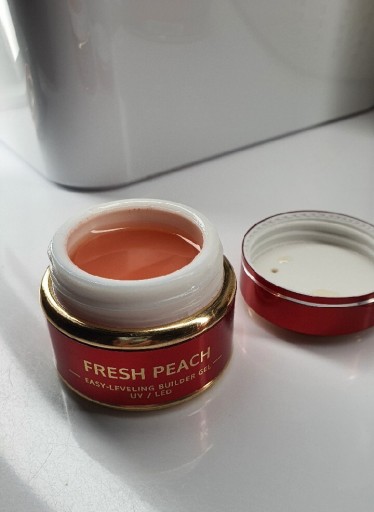 Zdjęcie oferty: Żel budujący easy leveling Fresh Peach 30 g
