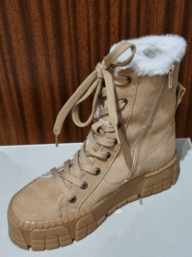 Zdjęcie oferty: Buty śniegowce rozm 37