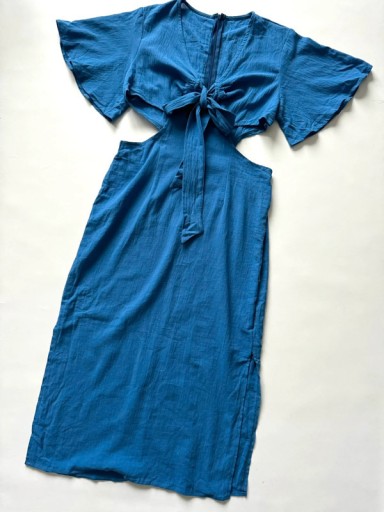 Zdjęcie oferty: Shein sukienka midi z wycięciem