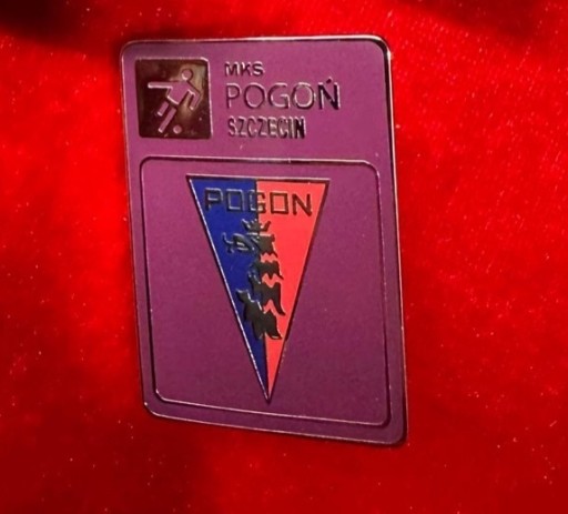 Zdjęcie oferty: Pogon Szczecin „ liga PRL„ odznaka na pin